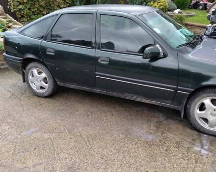 Синий Опель Астра, объемом двигателя 1.8 л и пробегом 402 тыс. км за 1000 $, фото 3 на Automoto.ua