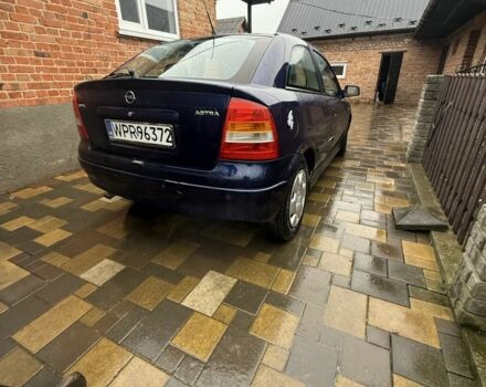 Синий Опель Астра, объемом двигателя 1.6 л и пробегом 270 тыс. км за 500 $, фото 4 на Automoto.ua