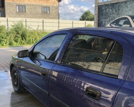 Синий Опель Астра, объемом двигателя 1.6 л и пробегом 384 тыс. км за 1500 $, фото 3 на Automoto.ua