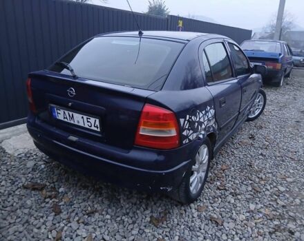 Синий Опель Астра, объемом двигателя 1.6 л и пробегом 280 тыс. км за 950 $, фото 3 на Automoto.ua