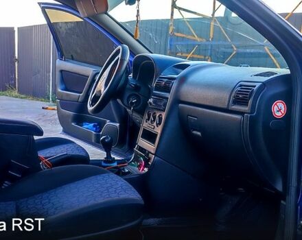 Синий Опель Астра, объемом двигателя 2 л и пробегом 330 тыс. км за 3550 $, фото 9 на Automoto.ua