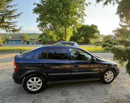 Синий Опель Астра, объемом двигателя 1.6 л и пробегом 302 тыс. км за 2800 $, фото 2 на Automoto.ua