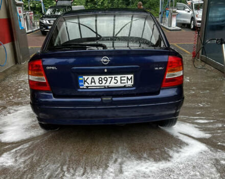 Синий Опель Астра, объемом двигателя 1.6 л и пробегом 295 тыс. км за 2650 $, фото 5 на Automoto.ua