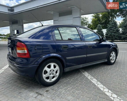 Синий Опель Астра, объемом двигателя 1.6 л и пробегом 225 тыс. км за 3400 $, фото 3 на Automoto.ua