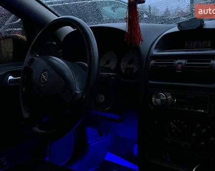 Синий Опель Астра, объемом двигателя 1.4 л и пробегом 347 тыс. км за 3600 $, фото 9 на Automoto.ua