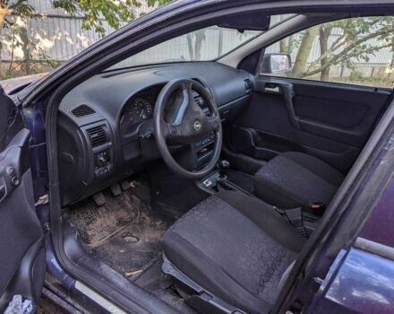 Синий Опель Астра, объемом двигателя 1.6 л и пробегом 270 тыс. км за 850 $, фото 7 на Automoto.ua