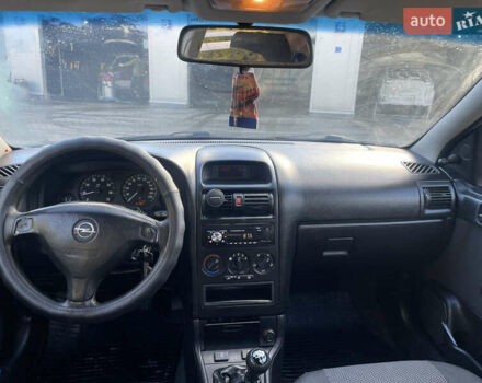 Синій Опель Астра, об'ємом двигуна 1.6 л та пробігом 261 тис. км за 2300 $, фото 14 на Automoto.ua