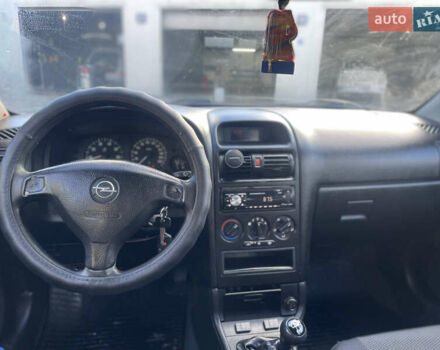 Синій Опель Астра, об'ємом двигуна 1.6 л та пробігом 261 тис. км за 2300 $, фото 15 на Automoto.ua