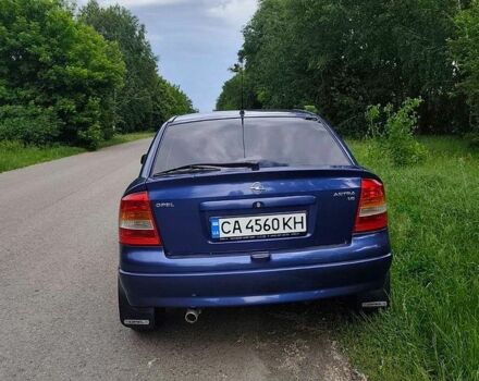 Синий Опель Астра, объемом двигателя 1.6 л и пробегом 280 тыс. км за 3500 $, фото 1 на Automoto.ua