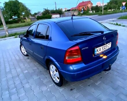 Синий Опель Астра, объемом двигателя 1.7 л и пробегом 348 тыс. км за 3500 $, фото 4 на Automoto.ua