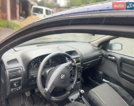 Синий Опель Астра, объемом двигателя 1.6 л и пробегом 180 тыс. км за 3200 $, фото 7 на Automoto.ua