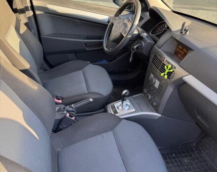 Синий Опель Астра, объемом двигателя 1.6 л и пробегом 195 тыс. км за 4999 $, фото 5 на Automoto.ua