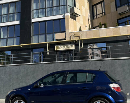 Синий Опель Астра, объемом двигателя 1.7 л и пробегом 170 тыс. км за 4700 $, фото 7 на Automoto.ua