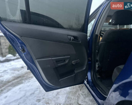 Синій Опель Астра, об'ємом двигуна 1.7 л та пробігом 300 тис. км за 2999 $, фото 14 на Automoto.ua
