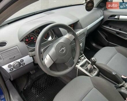 Синий Опель Астра, объемом двигателя 1.6 л и пробегом 251 тыс. км за 4600 $, фото 20 на Automoto.ua