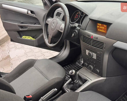 Синій Опель Астра, об'ємом двигуна 1.8 л та пробігом 220 тис. км за 4900 $, фото 30 на Automoto.ua