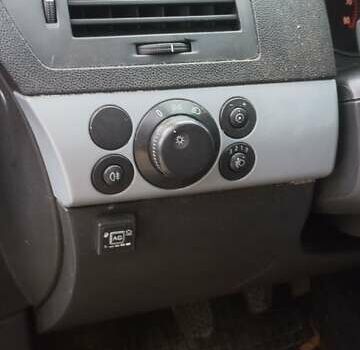 Синий Опель Астра, объемом двигателя 1.36 л и пробегом 254 тыс. км за 4000 $, фото 1 на Automoto.ua