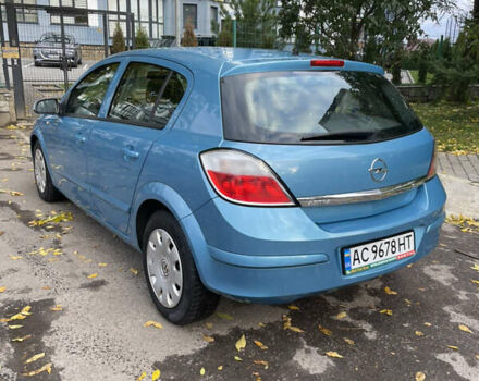 Синий Опель Астра, объемом двигателя 1.6 л и пробегом 210 тыс. км за 5600 $, фото 8 на Automoto.ua
