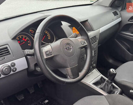 Синій Опель Астра, об'ємом двигуна 1.8 л та пробігом 220 тис. км за 4900 $, фото 16 на Automoto.ua