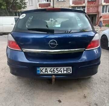 Синий Опель Астра, объемом двигателя 1.36 л и пробегом 254 тыс. км за 4000 $, фото 12 на Automoto.ua