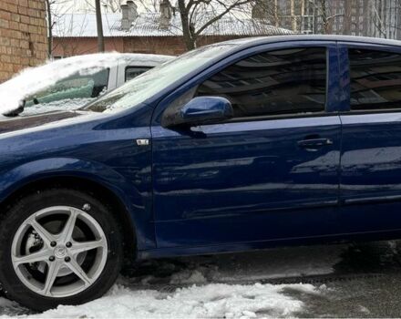 Синий Опель Астра, объемом двигателя 1.6 л и пробегом 142 тыс. км за 5000 $, фото 1 на Automoto.ua