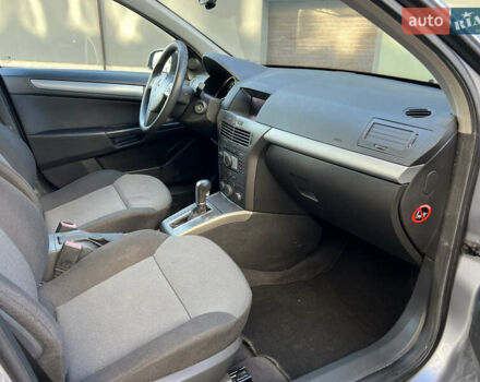 Синій Опель Астра, об'ємом двигуна 1.8 л та пробігом 156 тис. км за 5950 $, фото 72 на Automoto.ua