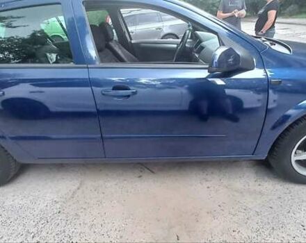 Синий Опель Астра, объемом двигателя 1.36 л и пробегом 254 тыс. км за 4000 $, фото 3 на Automoto.ua