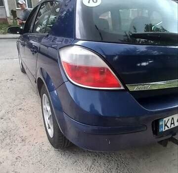 Синий Опель Астра, объемом двигателя 1.36 л и пробегом 254 тыс. км за 4000 $, фото 11 на Automoto.ua