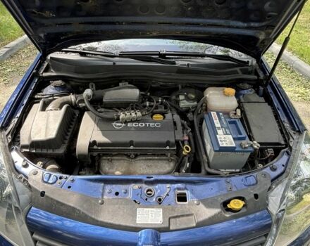 Синий Опель Астра, объемом двигателя 1.6 л и пробегом 195 тыс. км за 4800 $, фото 1 на Automoto.ua