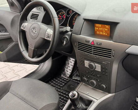 Синій Опель Астра, об'ємом двигуна 1.8 л та пробігом 220 тис. км за 4900 $, фото 29 на Automoto.ua