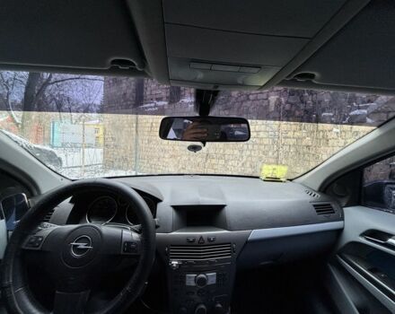 Синий Опель Астра, объемом двигателя 1.6 л и пробегом 142 тыс. км за 5000 $, фото 6 на Automoto.ua