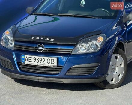 Опель Астра 2005 в Запорожье на Automoto.ua Синий Опель Астра, объемом двигателя 1.6 л и пробегом 195 тыс. км за 5599 $, фото 1 на Automoto.ua