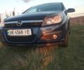 Синий Опель Астра, объемом двигателя 1.6 л и пробегом 240 тыс. км за 4700 $, фото 1 на Automoto.ua