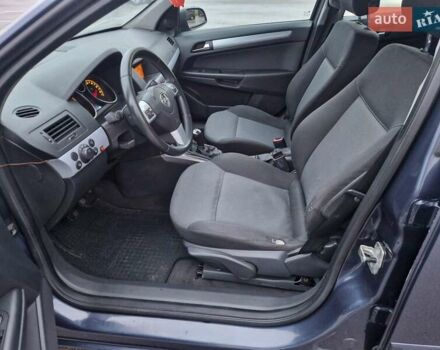 Синій Опель Астра, об'ємом двигуна 1.25 л та пробігом 275 тис. км за 3900 $, фото 13 на Automoto.ua