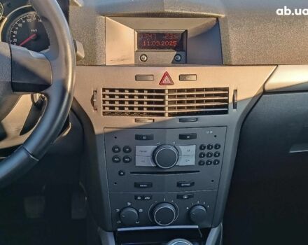 Синий Опель Астра, объемом двигателя 1.6 л и пробегом 212 тыс. км за 4590 $, фото 15 на Automoto.ua