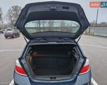 Синій Опель Астра, об'ємом двигуна 1.25 л та пробігом 275 тис. км за 3700 $, фото 31 на Automoto.ua