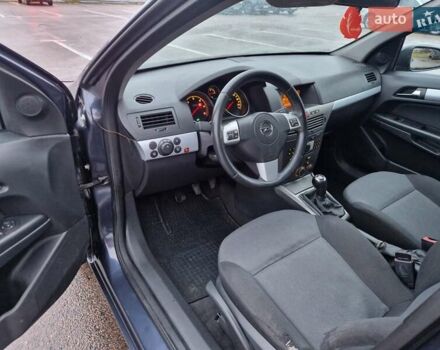 Синій Опель Астра, об'ємом двигуна 1.25 л та пробігом 275 тис. км за 3900 $, фото 14 на Automoto.ua