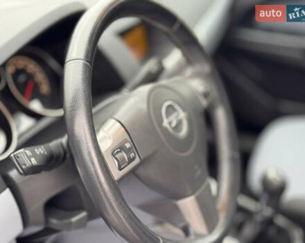 Синій Опель Астра, об'ємом двигуна 1.8 л та пробігом 217 тис. км за 5299 $, фото 29 на Automoto.ua