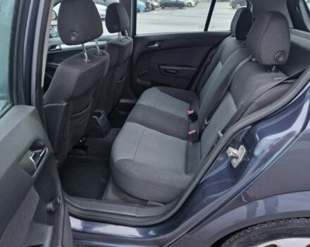 Синий Опель Астра, объемом двигателя 1.2 л и пробегом 275 тыс. км за 3700 $, фото 5 на Automoto.ua