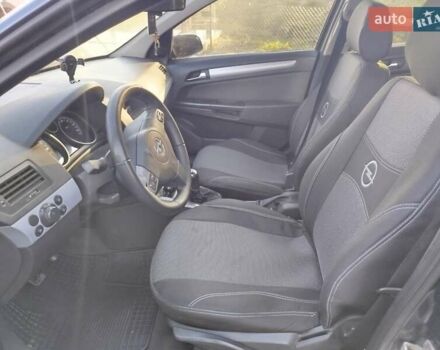 Синій Опель Астра, об'ємом двигуна 1.3 л та пробігом 267 тис. км за 4000 $, фото 7 на Automoto.ua