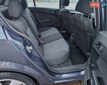 Синій Опель Астра, об'ємом двигуна 1.25 л та пробігом 275 тис. км за 3900 $, фото 23 на Automoto.ua