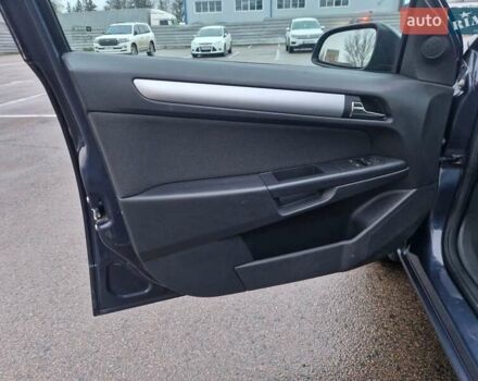 Синій Опель Астра, об'ємом двигуна 1.25 л та пробігом 275 тис. км за 3900 $, фото 15 на Automoto.ua