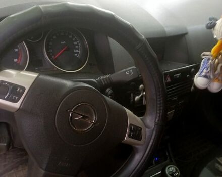 Синий Опель Астра, объемом двигателя 1.2 л и пробегом 300 тыс. км за 3500 $, фото 3 на Automoto.ua