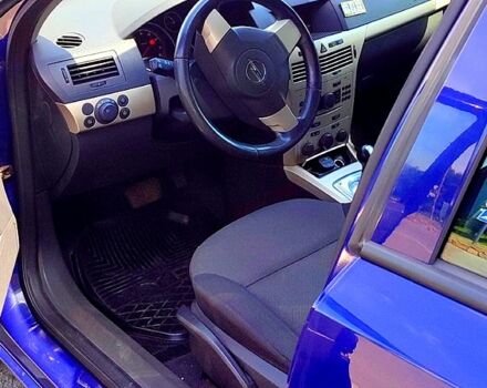 Синий Опель Астра, объемом двигателя 1.6 л и пробегом 180 тыс. км за 5500 $, фото 2 на Automoto.ua