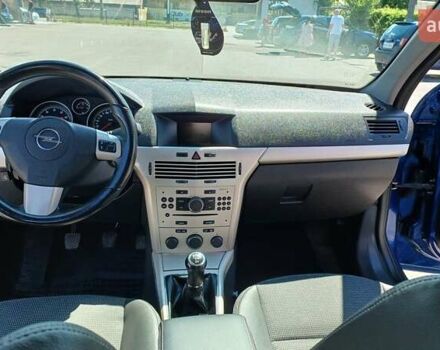 Синий Опель Астра, объемом двигателя 1.6 л и пробегом 274 тыс. км за 6000 $, фото 28 на Automoto.ua