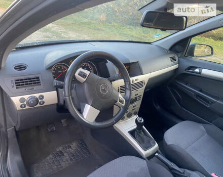 Синий Опель Астра, объемом двигателя 1.6 л и пробегом 237 тыс. км за 4900 $, фото 7 на Automoto.ua