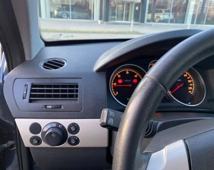 Синий Опель Астра, объемом двигателя 1.7 л и пробегом 212 тыс. км за 4800 $, фото 18 на Automoto.ua