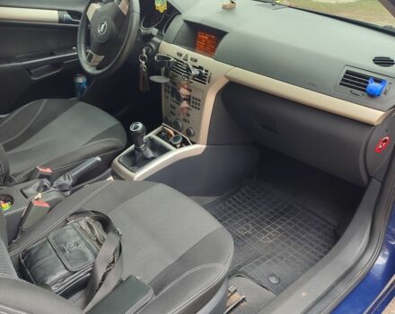 Синій Опель Астра, об'ємом двигуна 1.6 л та пробігом 233 тис. км за 6000 $, фото 2 на Automoto.ua