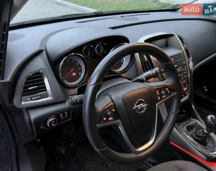 Синий Опель Астра, объемом двигателя 1.6 л и пробегом 146 тыс. км за 7200 $, фото 11 на Automoto.ua