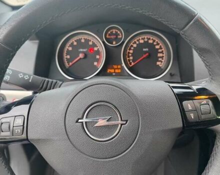 Синій Опель Астра, об'ємом двигуна 1.8 л та пробігом 148 тис. км за 5600 $, фото 16 на Automoto.ua